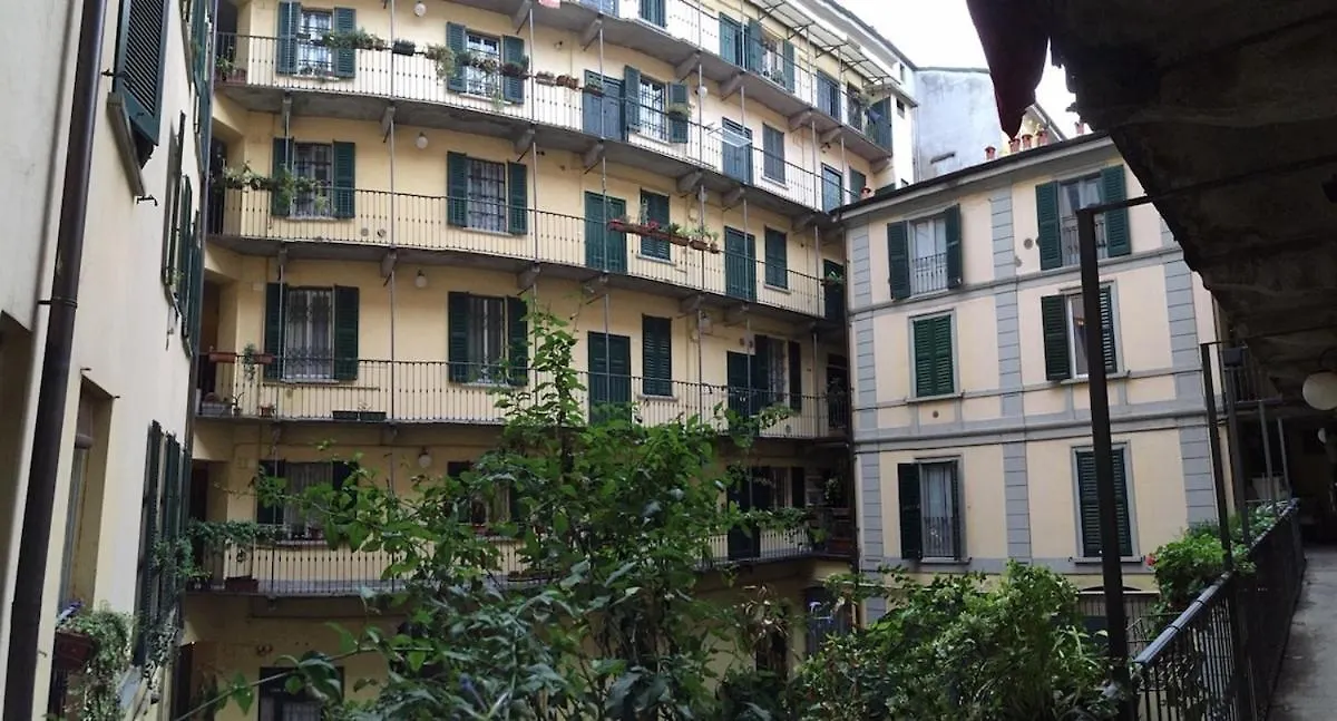 2 Bedroom Apartment In Porta Venezia Mailand Italien